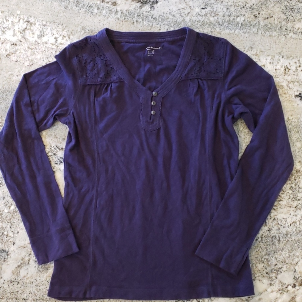Eddie Bauer Eggplant Long Sleeve Tee Lace L